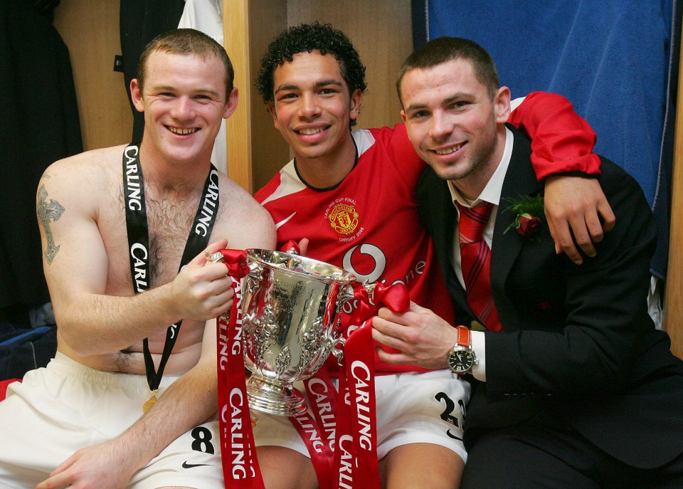 Richardson won the League Cup alongside Wayne Rooney in 2006