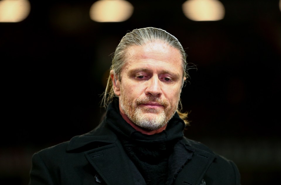 Emmanuel Petit believes Zidane wants to work at a team where he can communicate