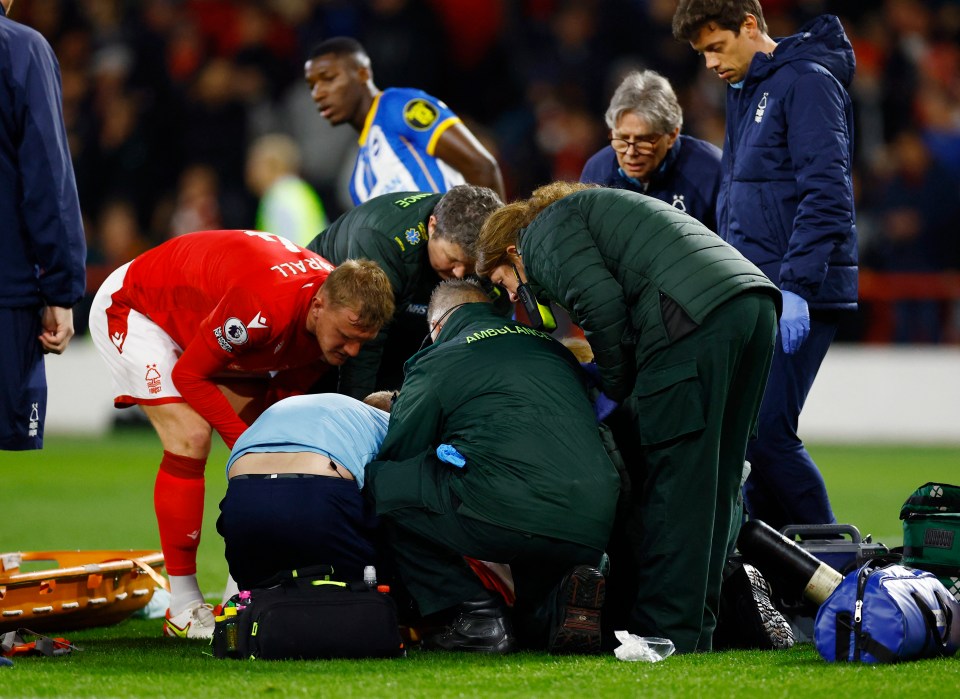 The Welsh international received lengthy treatment