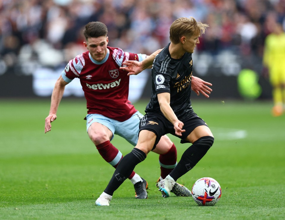 The duo collided on the field as West Ham held Arsenal to a 2-2 draw