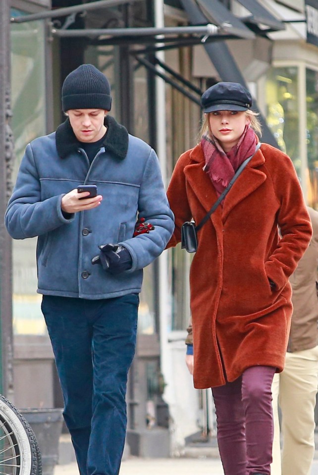 Taylor Swift and Joe Alwyn in New York City