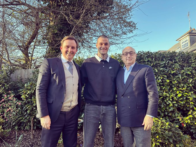 Scamacca was photographed with new agents Jonathan Barnett (right) and David Lee (left)