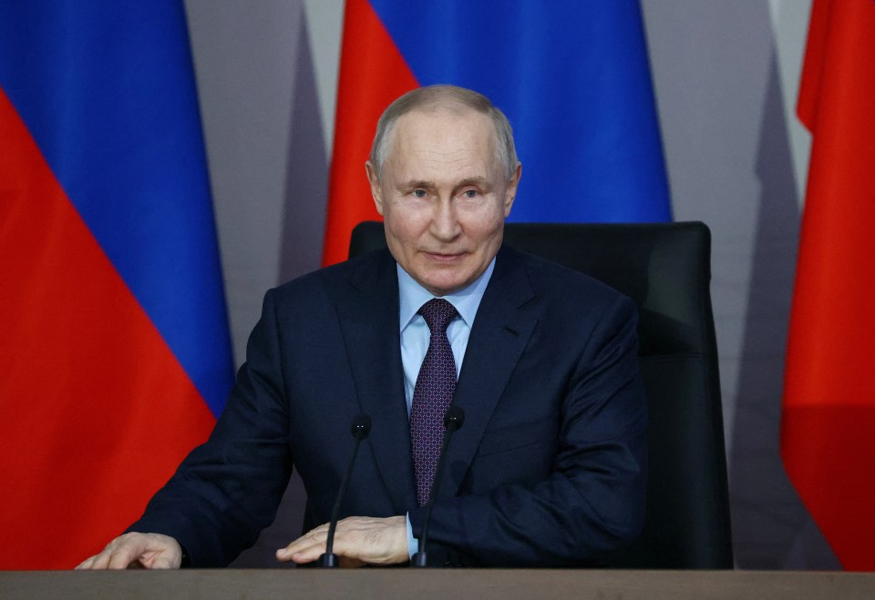 Russian President Vladimir Putin chairs a meeting on the development of unmanned aircraft, at the Rudnyovo industrial park in Moscow, Russia April 27, 2023. Sputnik/Artem Geodakyan/Pool via REUTERS ATTENTION EDITORS - THIS IMAGE WAS PROVIDED BY A THIRD PARTY