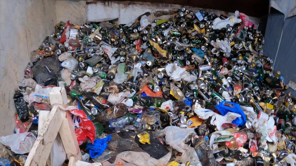 Government plans to change waste regulations could up costs for shoppers