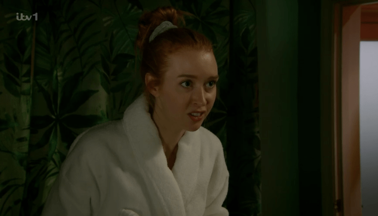 Chloe's waters broke during the latest episode of Emmerdale