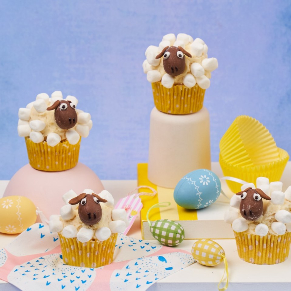 These sheep cupcakes look almost too good to be true - but you can master them easily