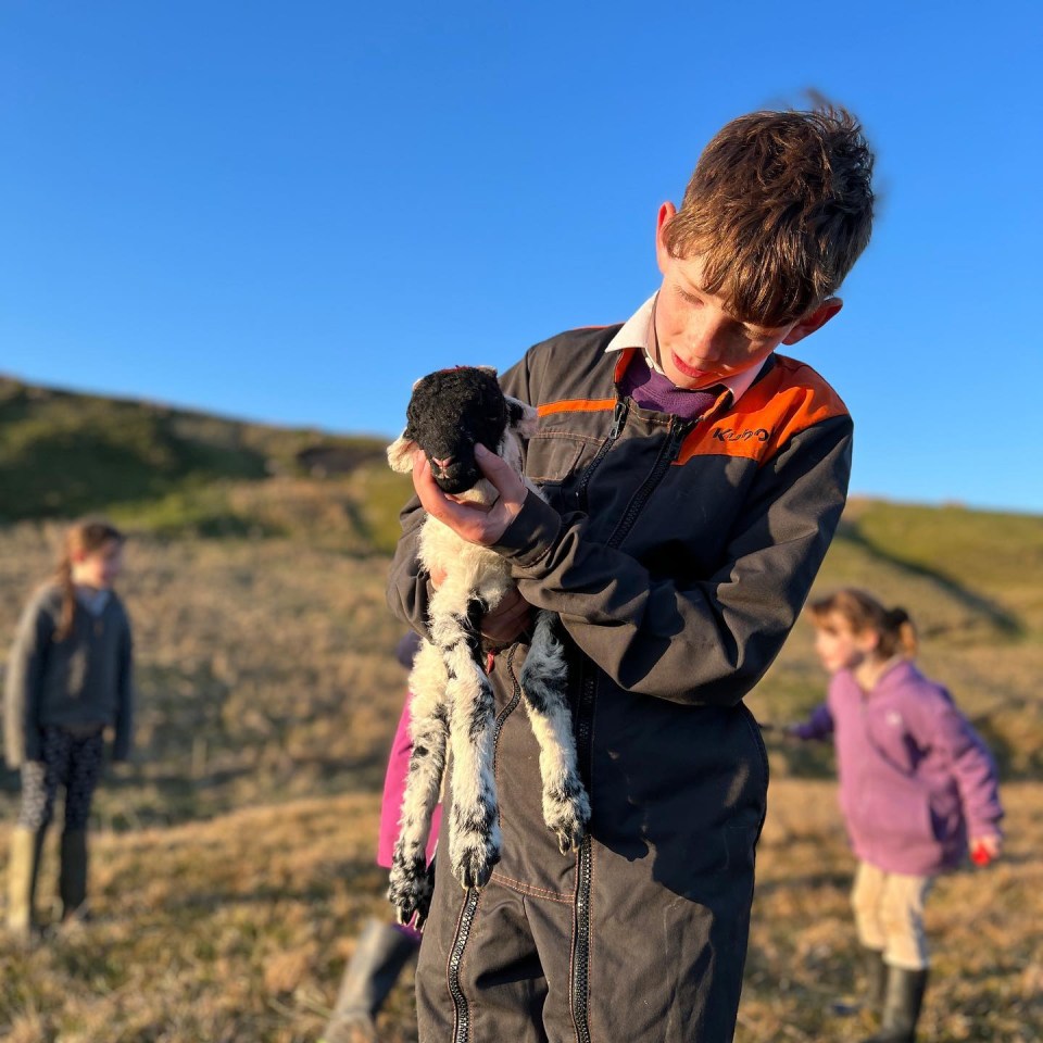 She shared a series of photos from the farm