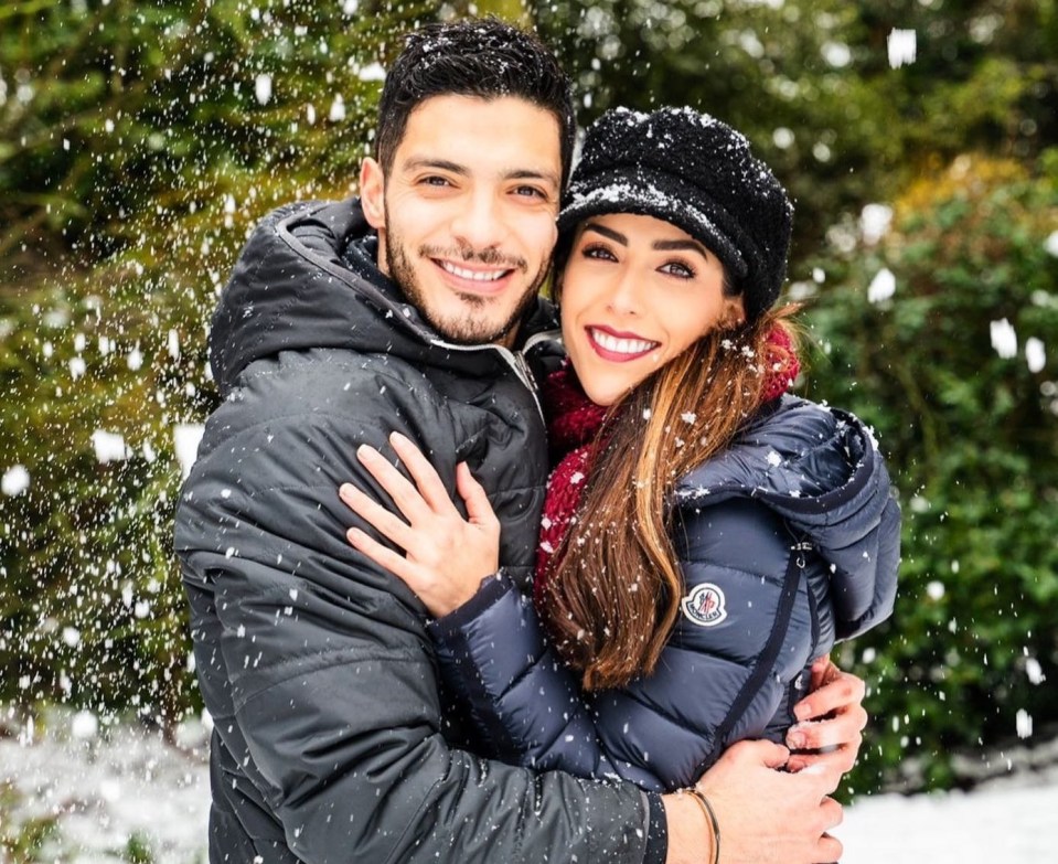 Raul Jimenez’s wife, Daniela Basso, has criticised Wolves’ treatment of her husband