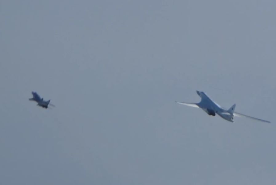 The bombers were accompanied by a MiG-31 fighter