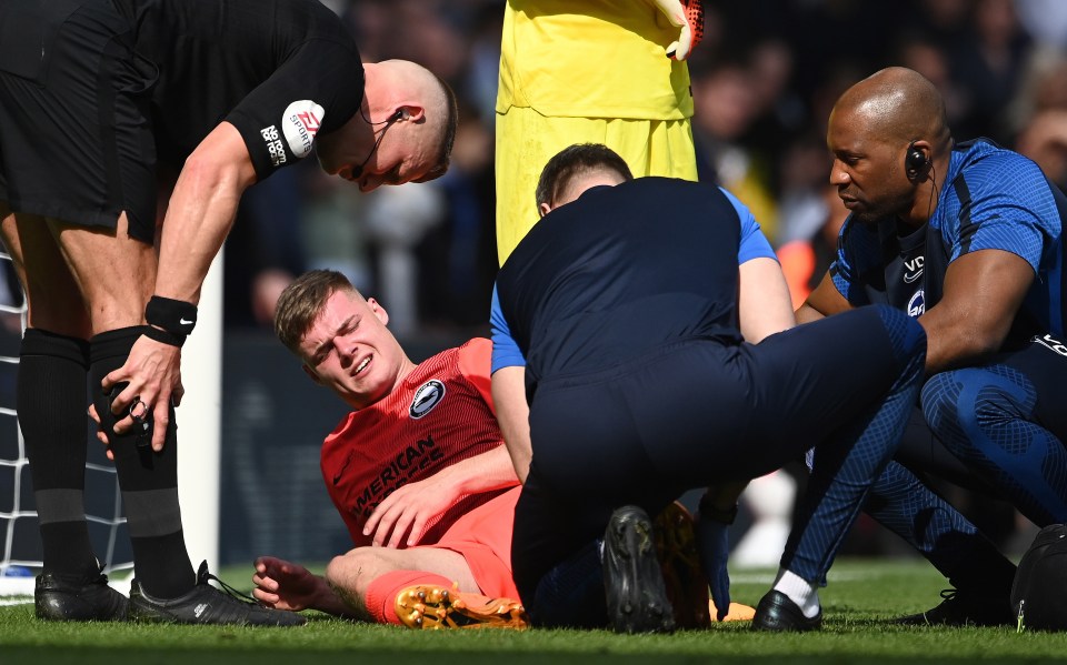 Brighton were forced into a sub due to Evan Ferguson's injury