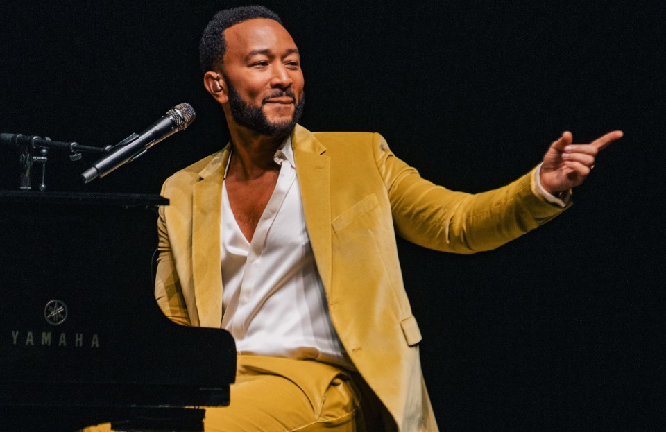 John Legend put London’s sold-out Royal Albert Hall in a trance with his flawless transitions