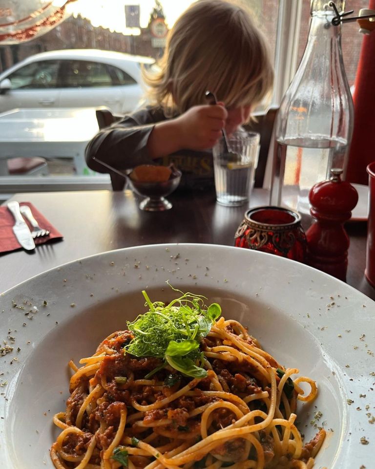 Jonnie enjoyed a dinner date with his eldest son Rex