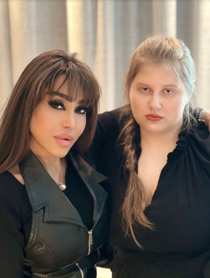 Julia with Dr Fia Johansson, also known as the Persian Medium