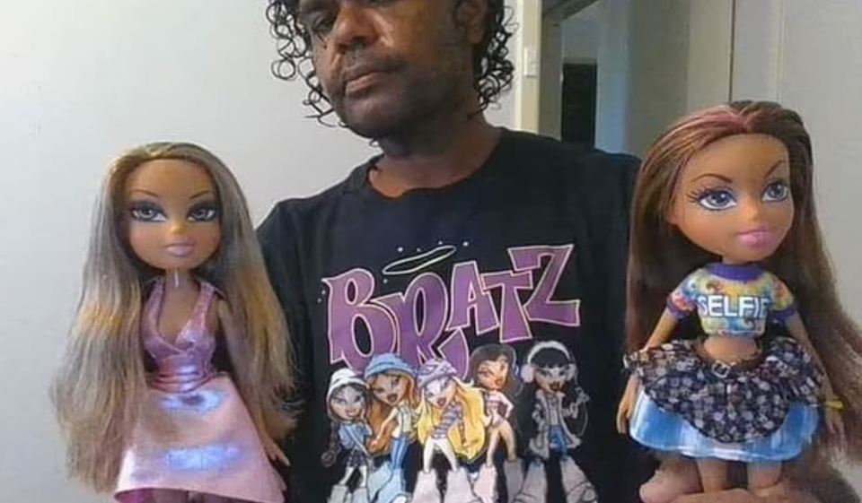 After his arrest, it emerged that Kelly was obsessed with dolls