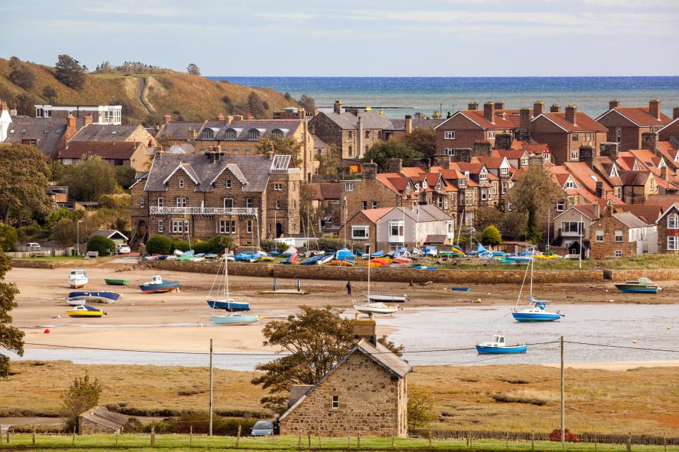 Alnmouth beach is very close to the town centre and car parks