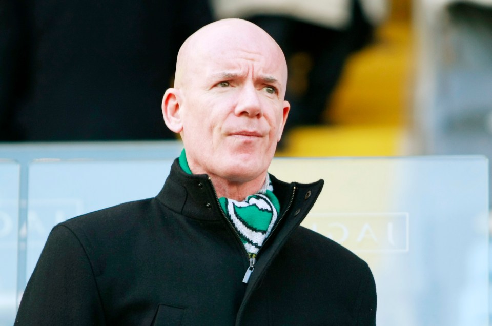 Former referee Dermot Gallagher insists that the goal was right to stand