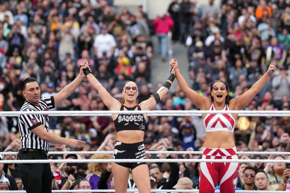 Ronda Rousey and Shayna Baszler won the Women’s Showcase Fatal 4-Way