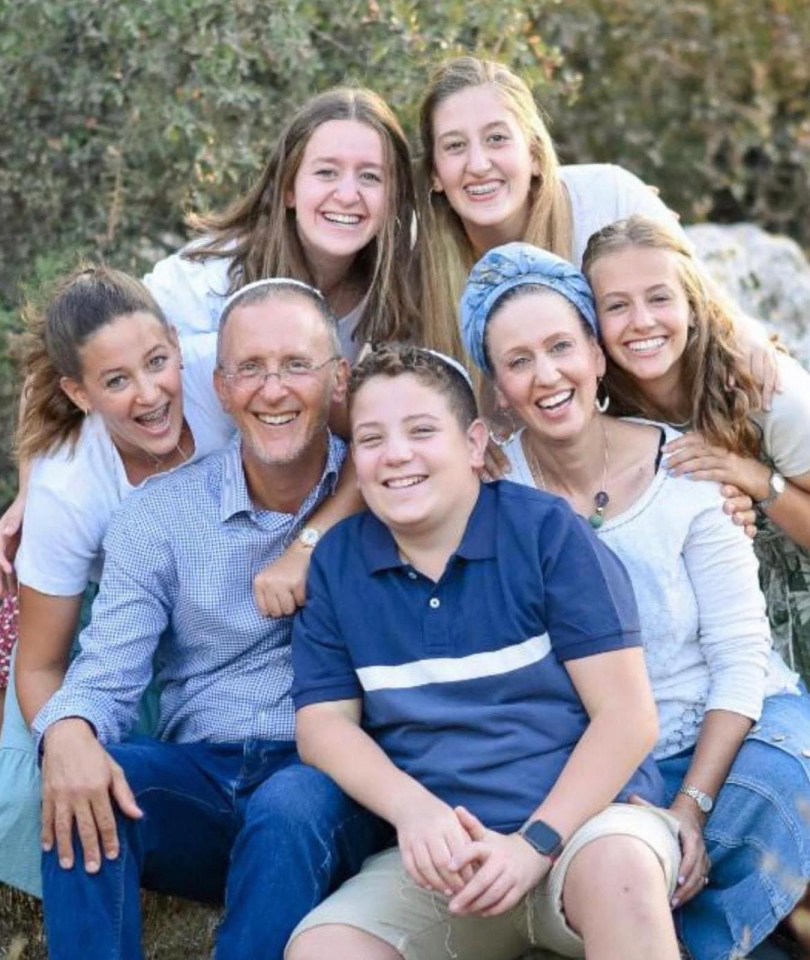 From left to right: Deceased Rina, Rabbi Leo Dee, daughter Keren, son Yehuda, terror victim daughter Maia, wounded wife Lucy and daughter Tali