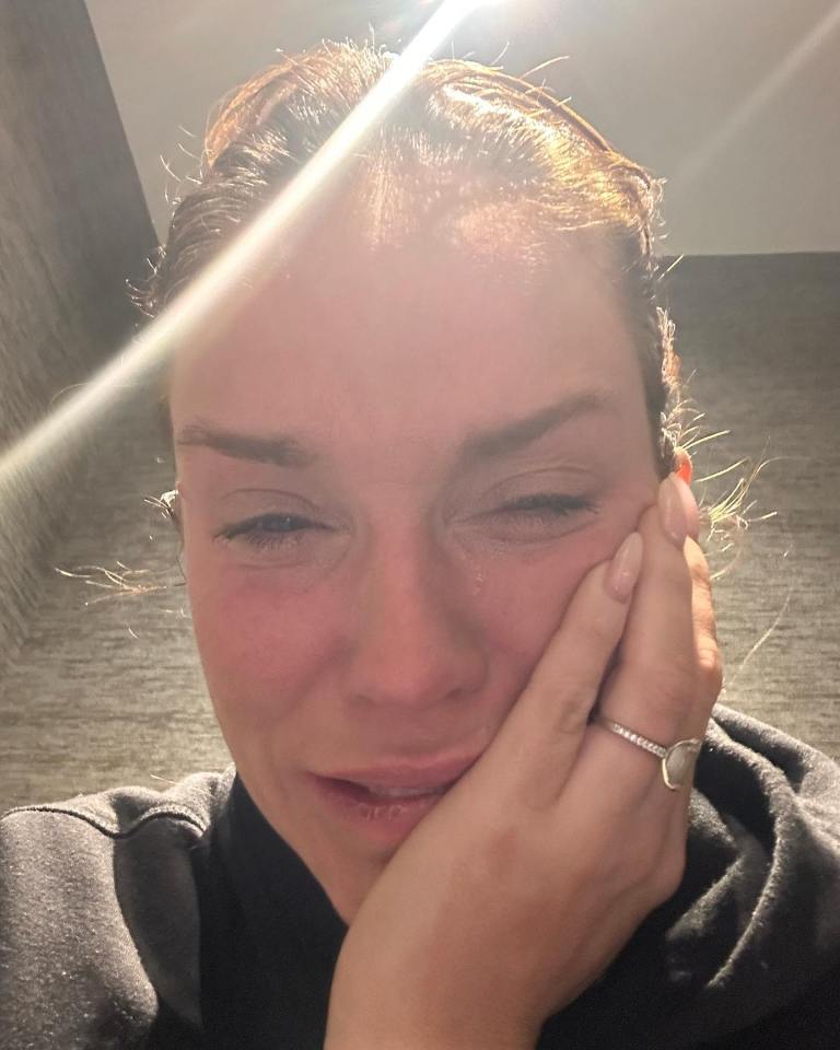 Vicky Pattison broke down in tears as she opened up about freezing her eggs