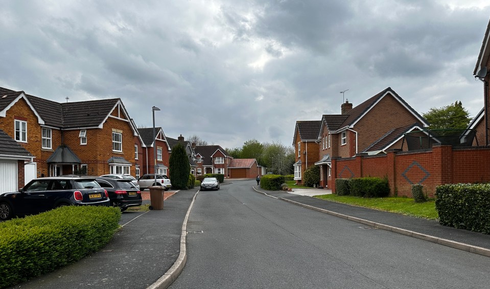 Police put though a warning letter to homes in Worcester after kids were playing football in the street