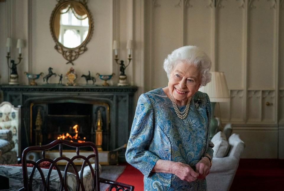 One of the Queen's last photo's was taken at her beloved home (taken in April 2022)