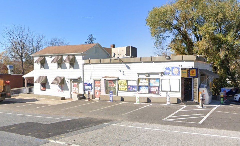 Selma's Liquor and Grocery store, Baltimore