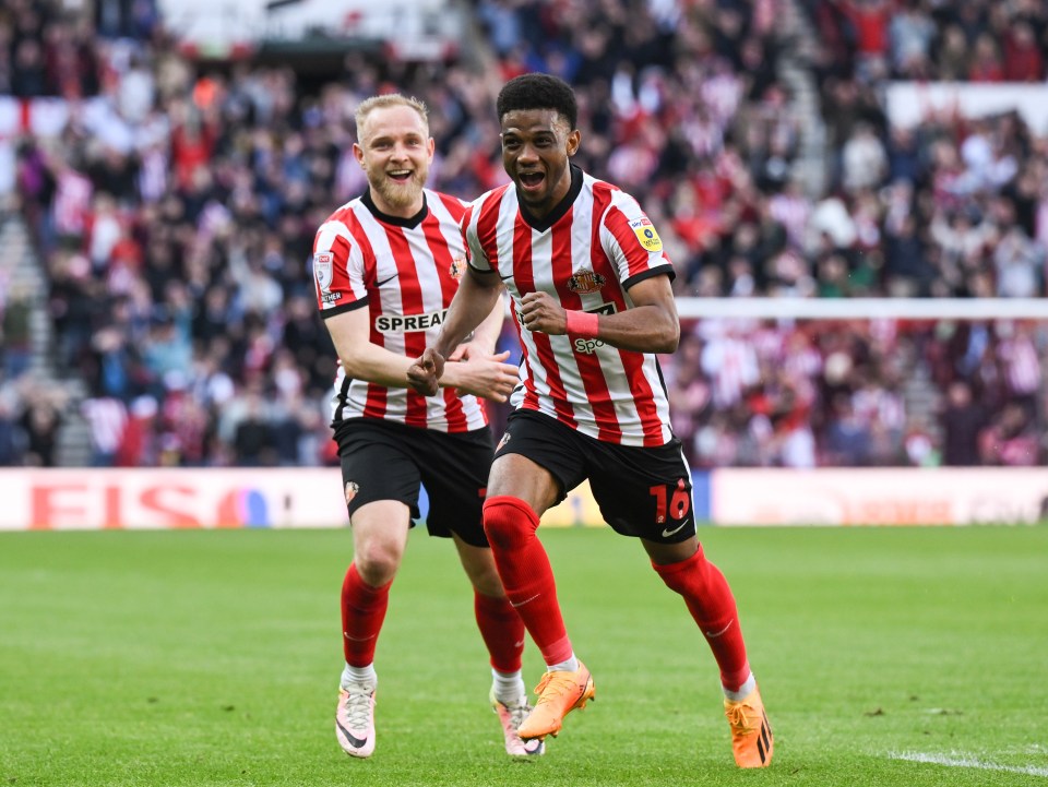 Amad Diallo bagged a stunning equaliser in the first leg of Sunderland’s Championship play-off semi-final tie with Luton