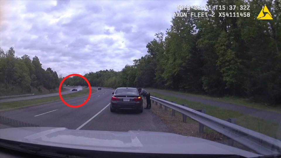 The cop had had stopped the BMW 7 Series for speeding on the Fairfax County Parkway