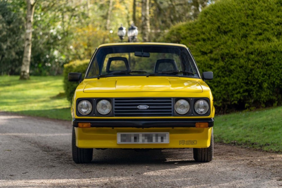 A classic Ford Escort RS2000 Custom from a private collection is up for sale