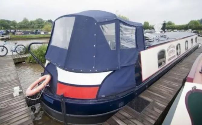 The world number one has owned two canal boats