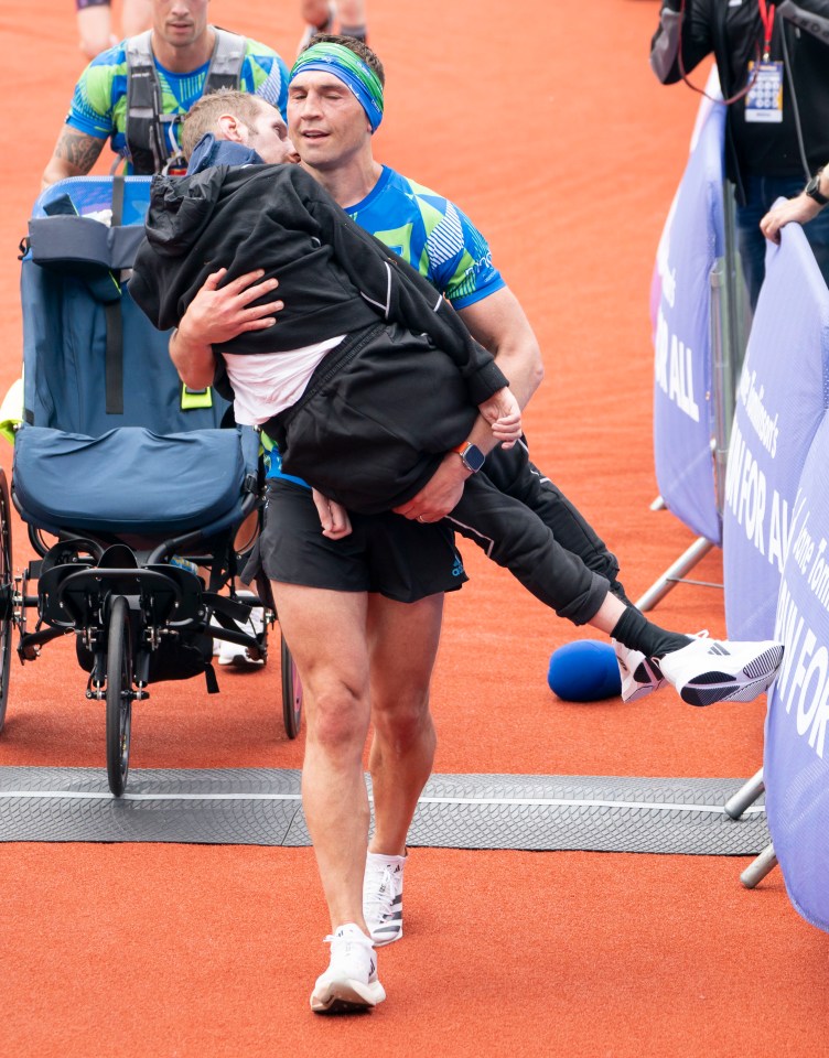 Rob was pushed around the track by his former teammate Kevin Sinfield