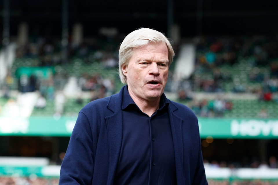 Kahn has denied claims that he freaked out after being sacked