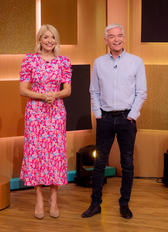 Phillip Schofield has announced that he's leaving ITV daytime show This Morning