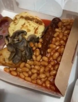 Reviewers have been raving about Cooplands' £3.50 breakfast boxes