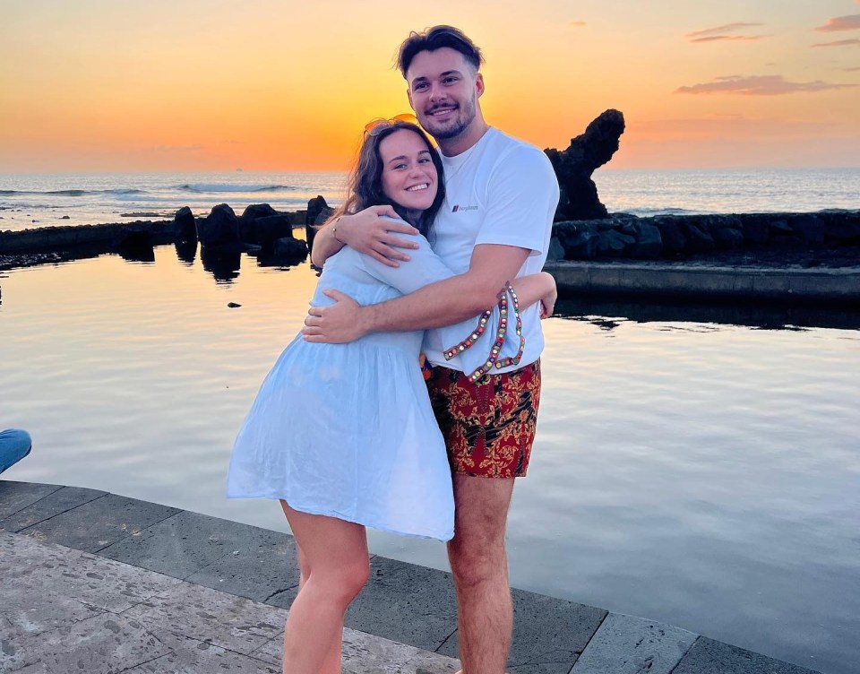 Coronation Street actress Ellie Leach has split from long-term boyfriend Reagan Pettman