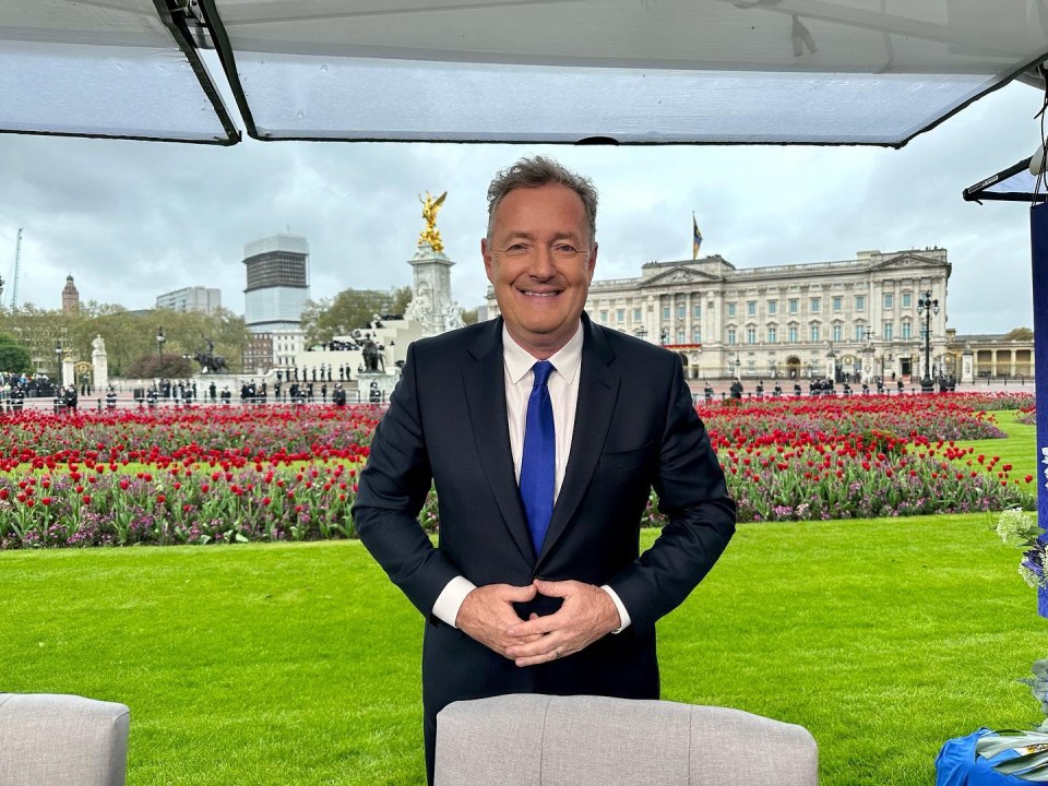 Superfan Piers Morgan issued a rallying cry to Gunners fans