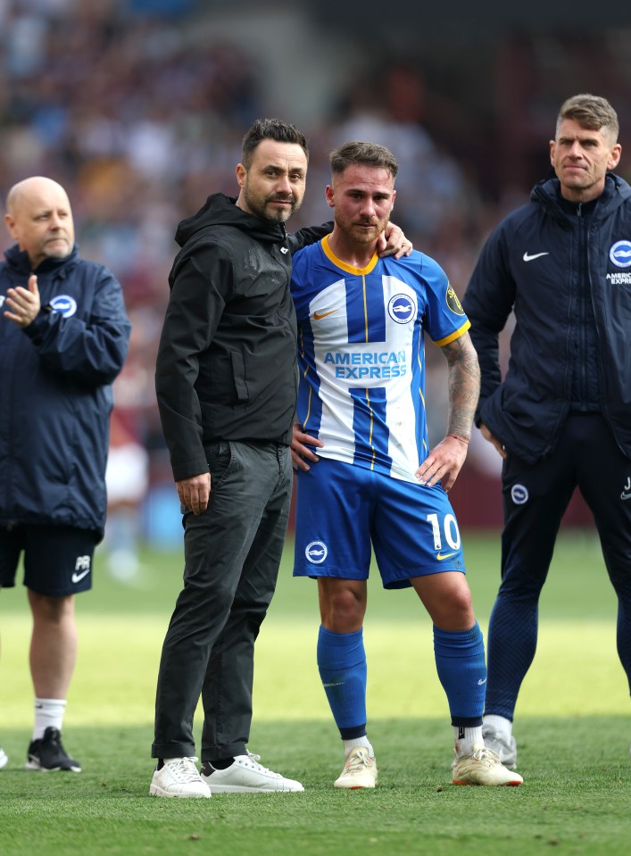 Roberto De Zerbi comforted Alexis Mac Allister as he burst into tears after the defeat at Villa