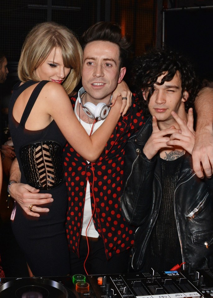 Taylor and Matty party with Nick Grimshaw in 2015