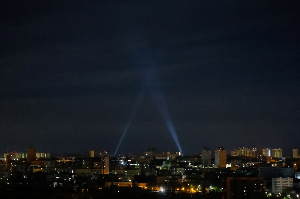 Ukrainian searchlights looking for Russian drones over Kyiv