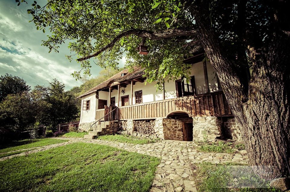 Zlatan Castle in Transylvania is rented out as a holiday let