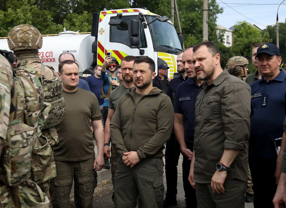 President Zelensky visited the devastated towns