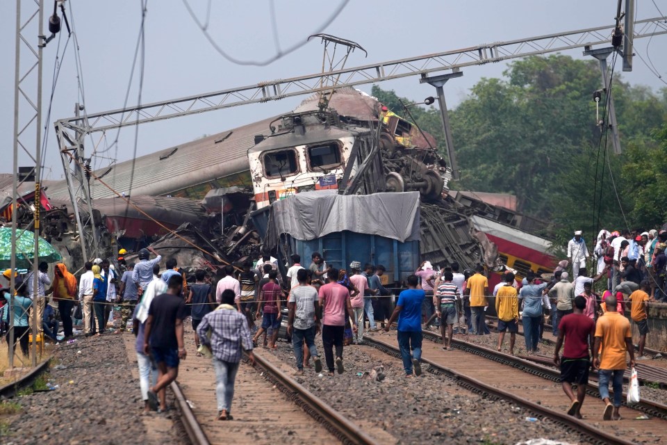 Villagers rushed towards the wreckages to help passengers escape