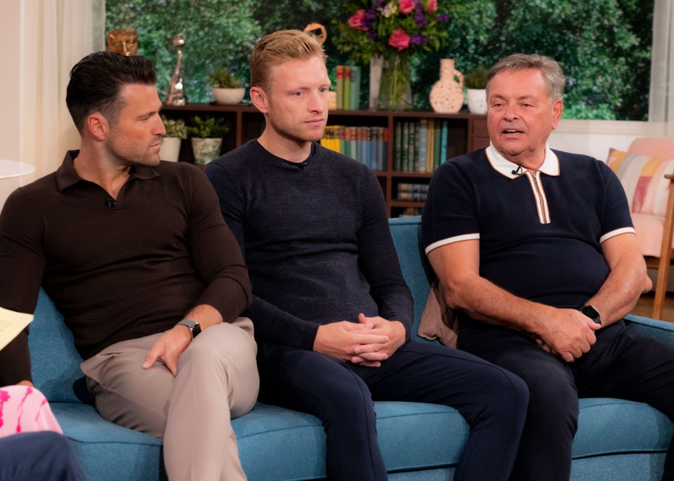 Mark and Josh Wright have teamed up with their dad for a new reality show