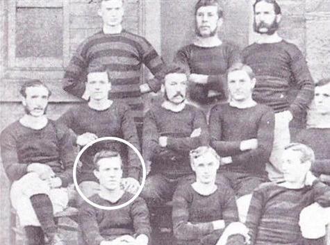 Fans thought they had spotted Ryan Reynolds in an old team photo