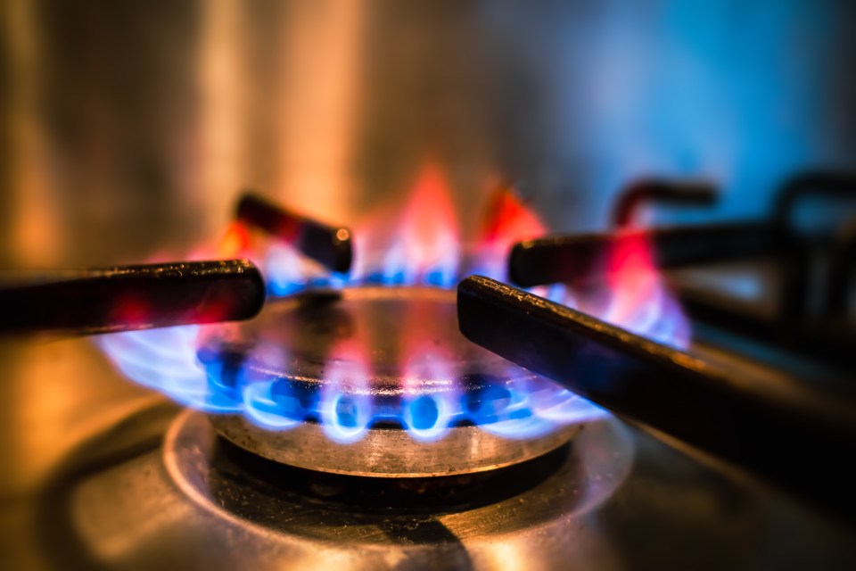 Gas stoves emit dangerously high levels of a cancer-causing chemical, Stanford University researchers say