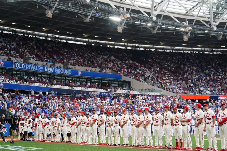 The Cubs and Cardinals headed to London for a two-game series on Saturday and Sunday