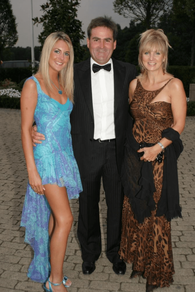 Keys with his daughter Jemma and wife Julia before their divorce