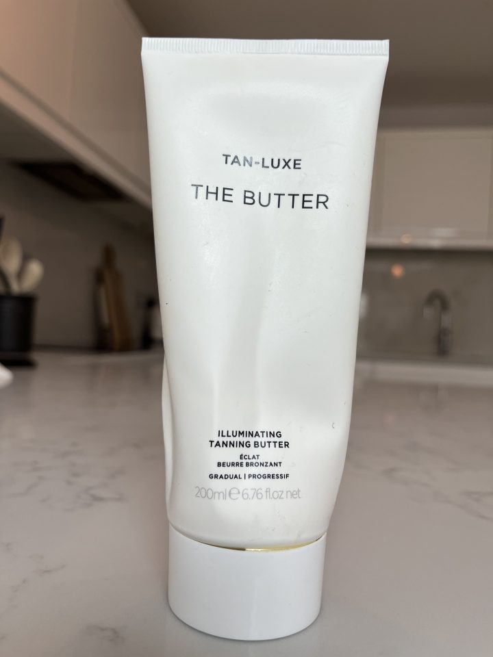 Illuminating Gradual Tanning Butter