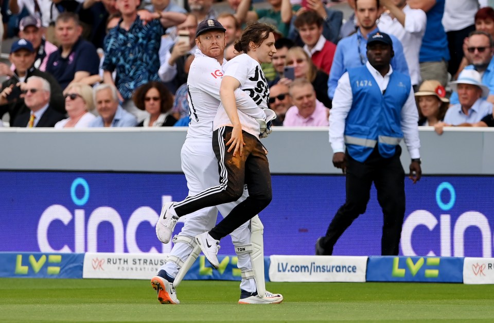 Jonny Bairstow carried a Just Stop Oiler off the field at Lords