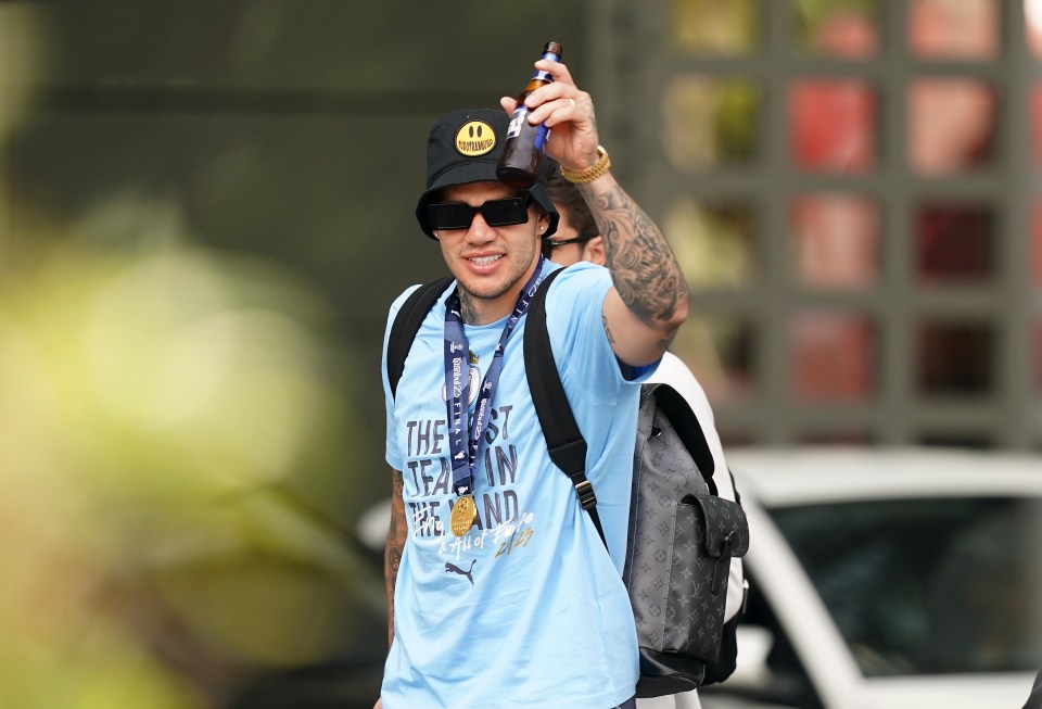 Ederson kept the party going this morning as he drank a beer as he left the team hotel